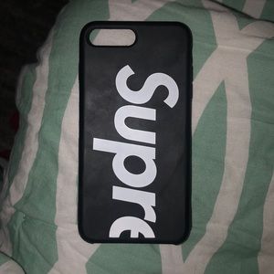 supreme iphone 7/8 plus case